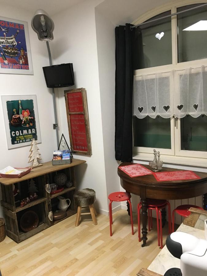 Ferienwohnung Le Bratzala Colmar Zimmer foto