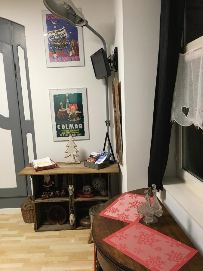 Ferienwohnung Le Bratzala Colmar Zimmer foto